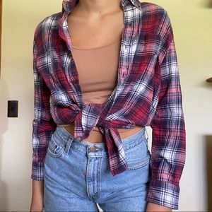 Super cute Saddlebred plaid flannel❤️💙🤍